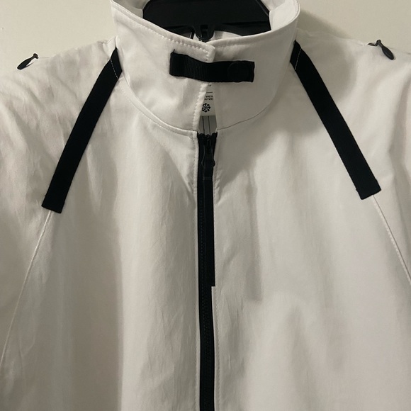 Women’s Nike Tech+Pack jacket - Picture 6 of 16